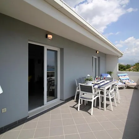 Apartman Cicibella Kastela Exterior photo